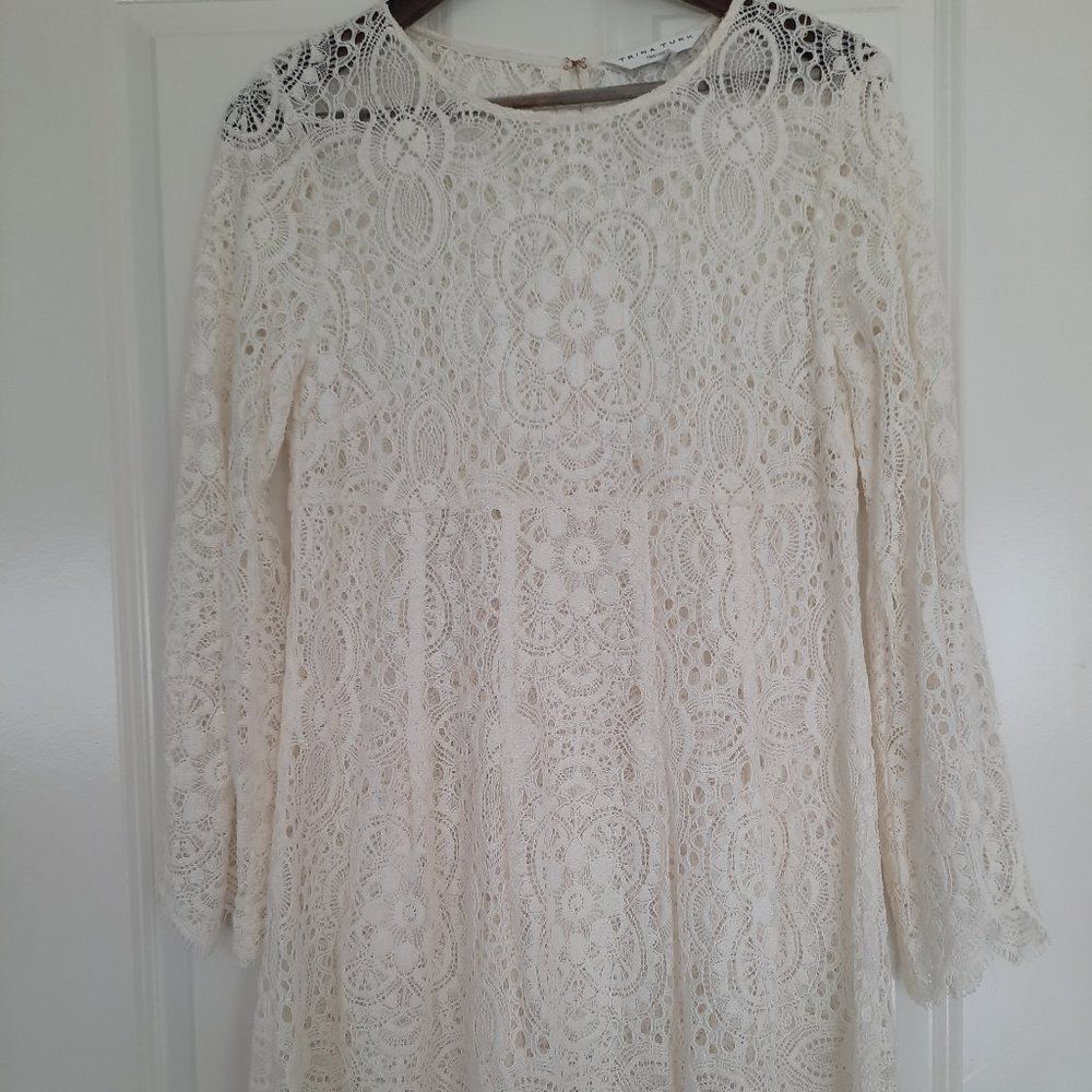 Trina Turk Women's‎ Darling  Crem  Lace Bell Sleeve Shift Dress Size 6